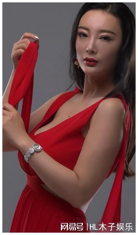 国产乳神图片视频在线看,高清图片与视频盛宴