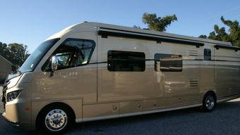 房车旅行国产车视频,畅游天地间的移动家园  第2张